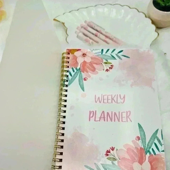Floral Weekly Planner and Pen Set Bundle - Picture 3 of 9
